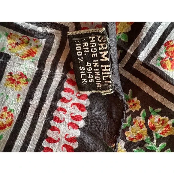 Sam Hill Vintage 100% Silk Scarf Floral Stripe Made in India RN 49145 - Picture 2 of 2